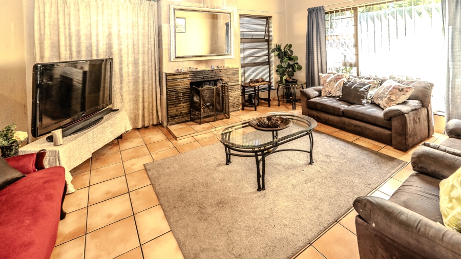 3 Bedroom Property for Sale in Vredenberg Western Cape